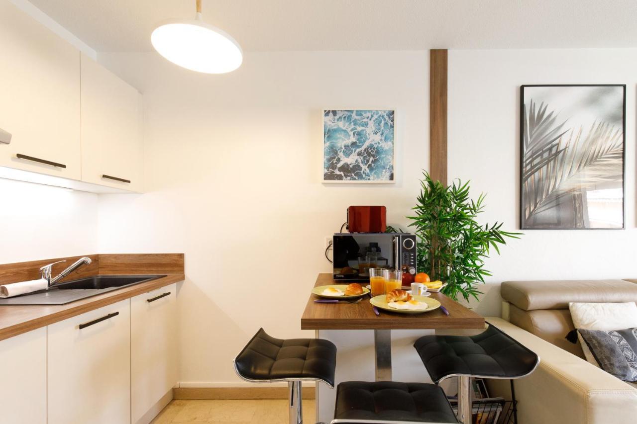 Le Charme Yourhosthelper Cannes Ngoại thất bức ảnh